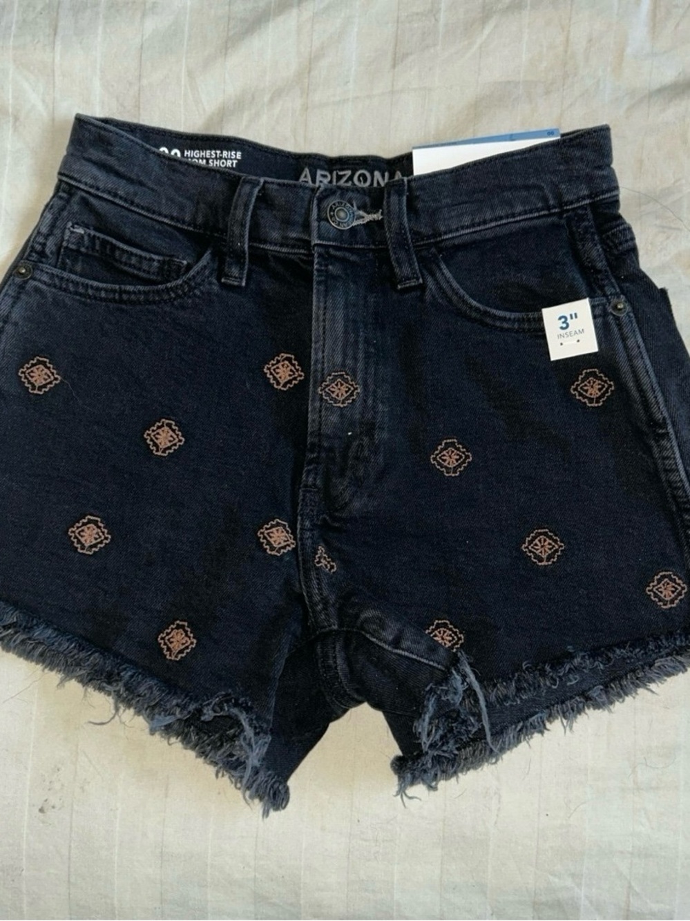 NWT Arizona Jean Shorts 00